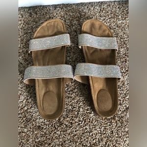 Women’s sandals